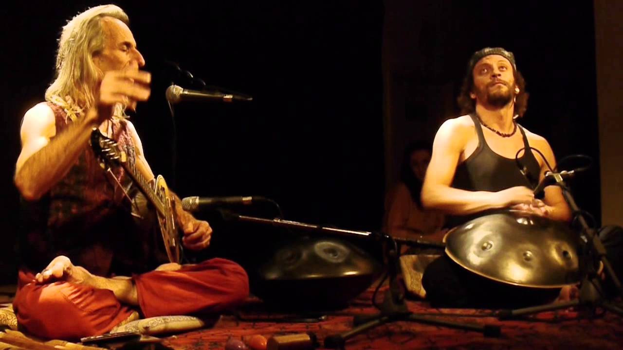 Avi Adir & Davide Swarup ~ Live in Moscow 2013 ~ Bouzouki Vocal Flute & Hang