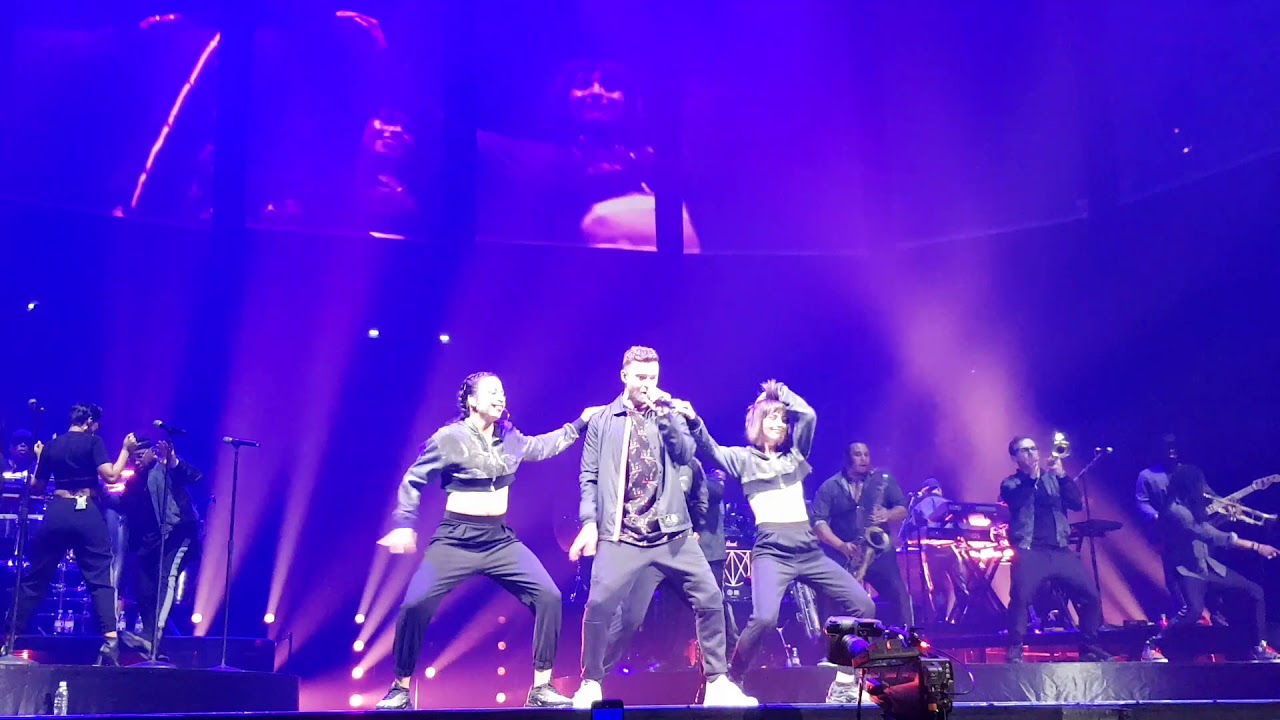Justin Timberlake live Paris - Lovestoned
