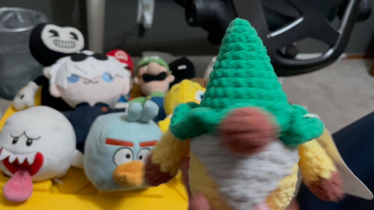 Total Plush Island (ep1) A warm welcome