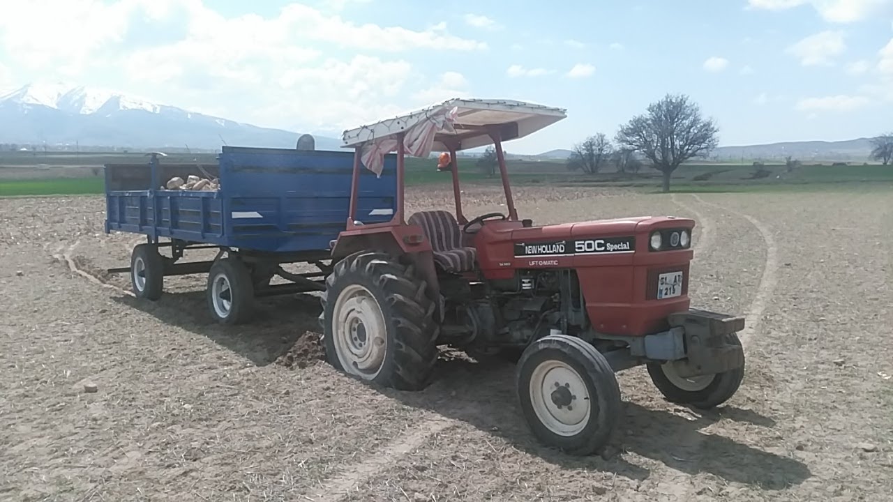 BATTIK!!! || TARLALARIN TAŞINI TOPLUYORUZ || NEW HOLLAND 50C
