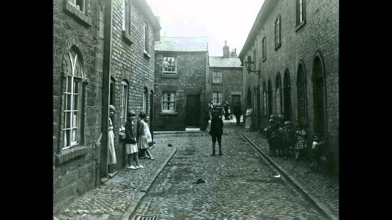 Searching the Past.... liverpool city old.wmv