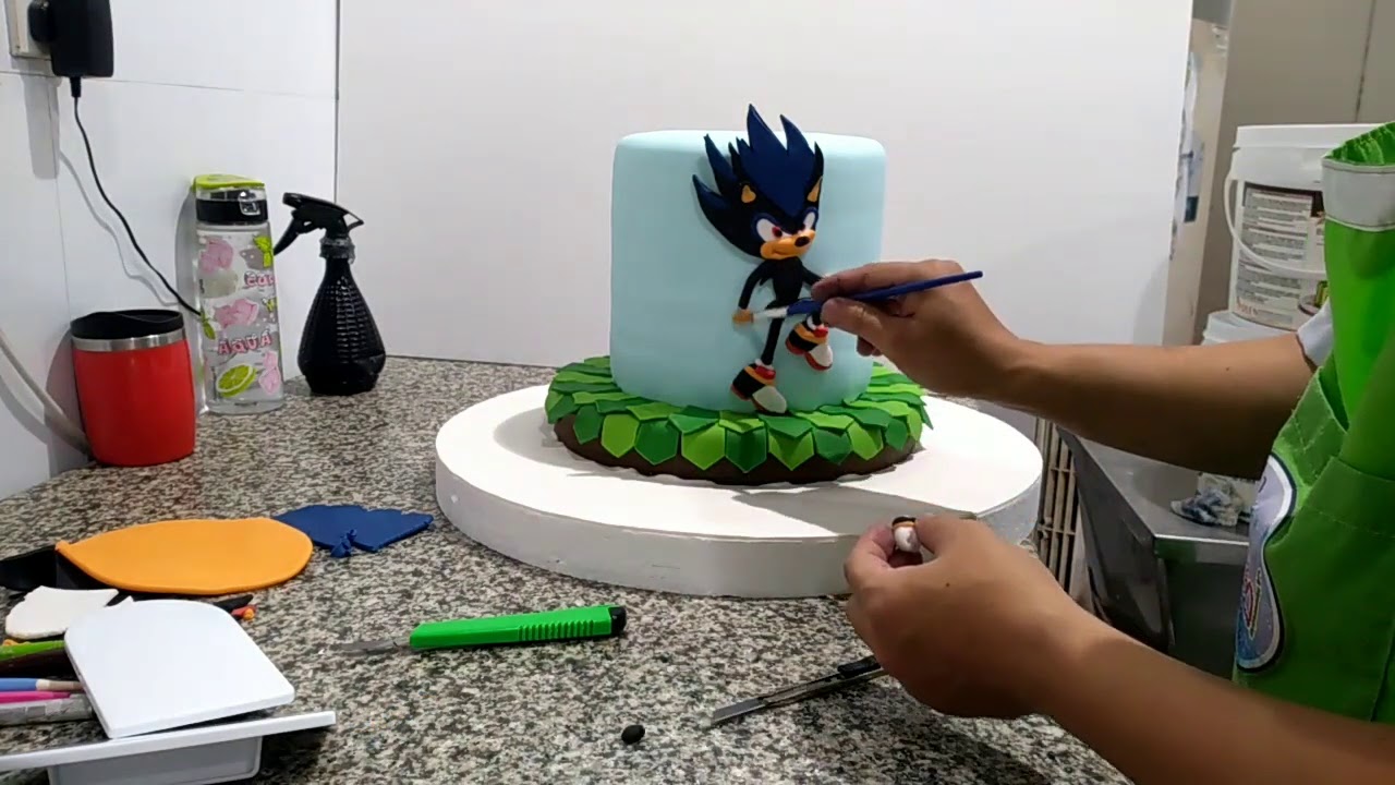 How to make SONIC The Hedgehog, Birthday Cake Tutorial