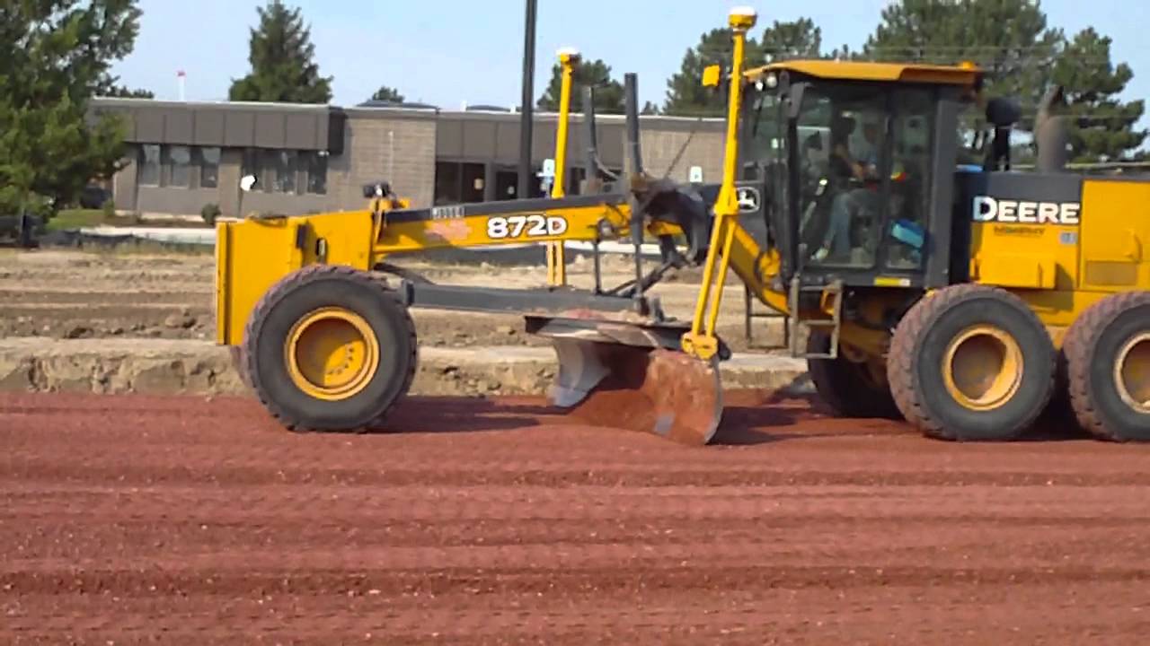 872D w/ Trimble Dual 3D GPS working some Grading W