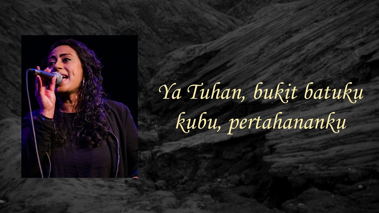 Talita Angwarmasse, Charlotte Veen-Boeloerdity & Bianca Boeloerditty - Gunung Batuku -