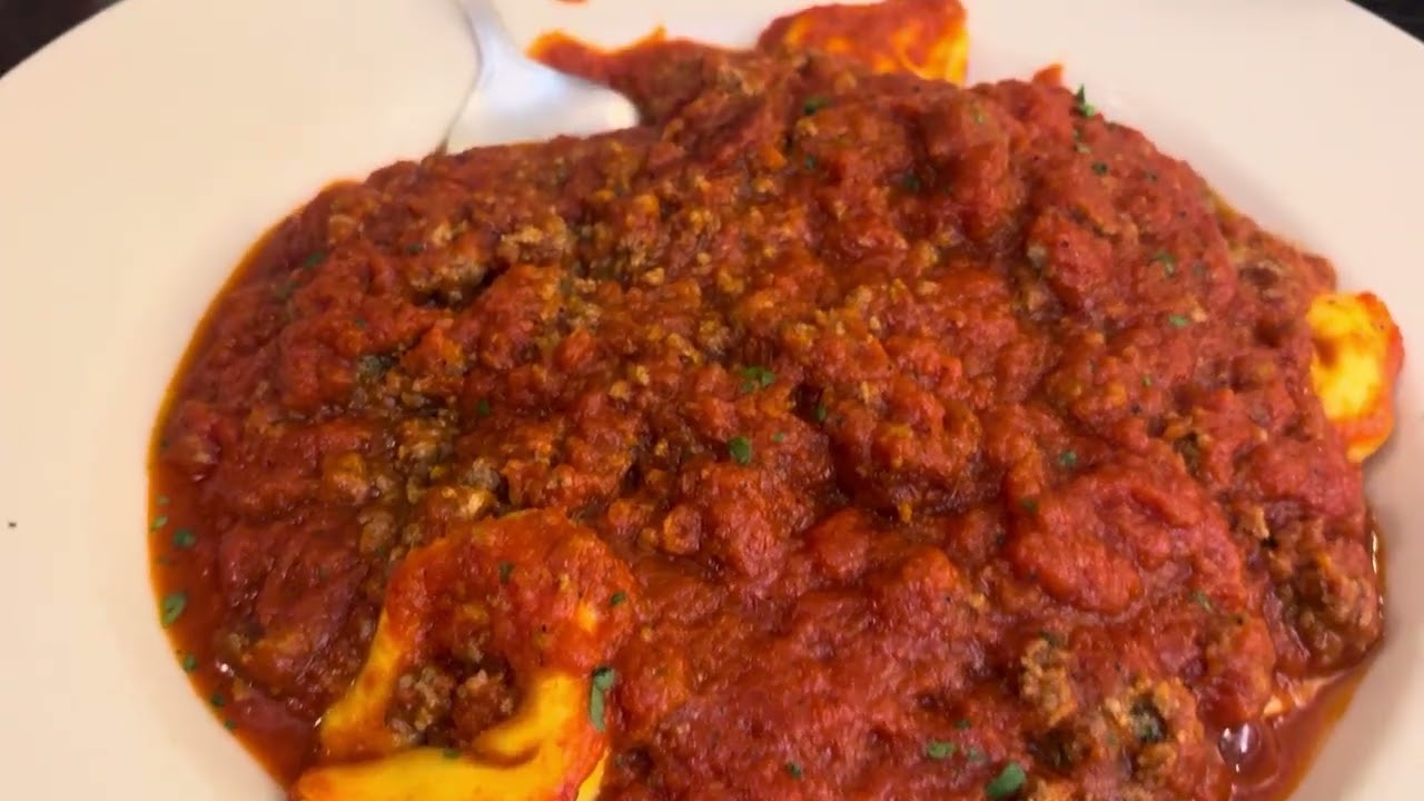 Tortellini Bolognese Time! OH! 