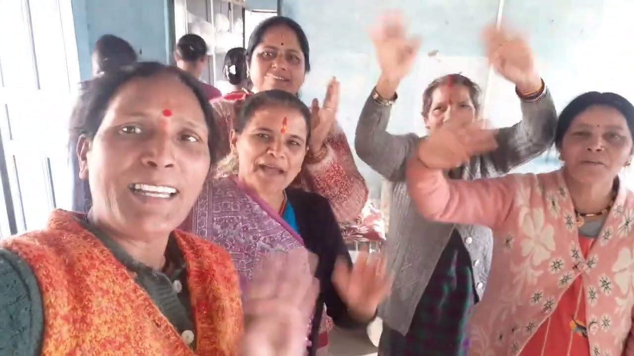 सरस्वति दी की नातिन की बर्थडे पार्टी 👌🎂🍰🥨🥟