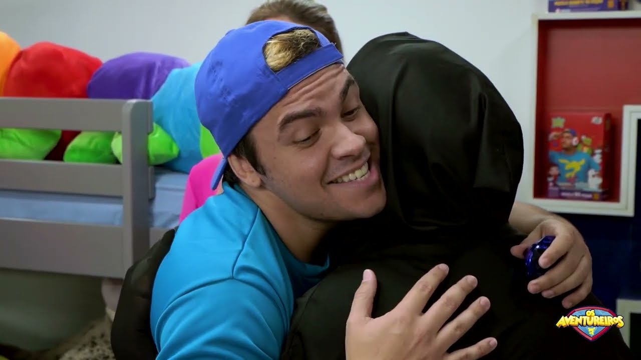 QUEM QUEBROU AS PEDRAS DO PODER?