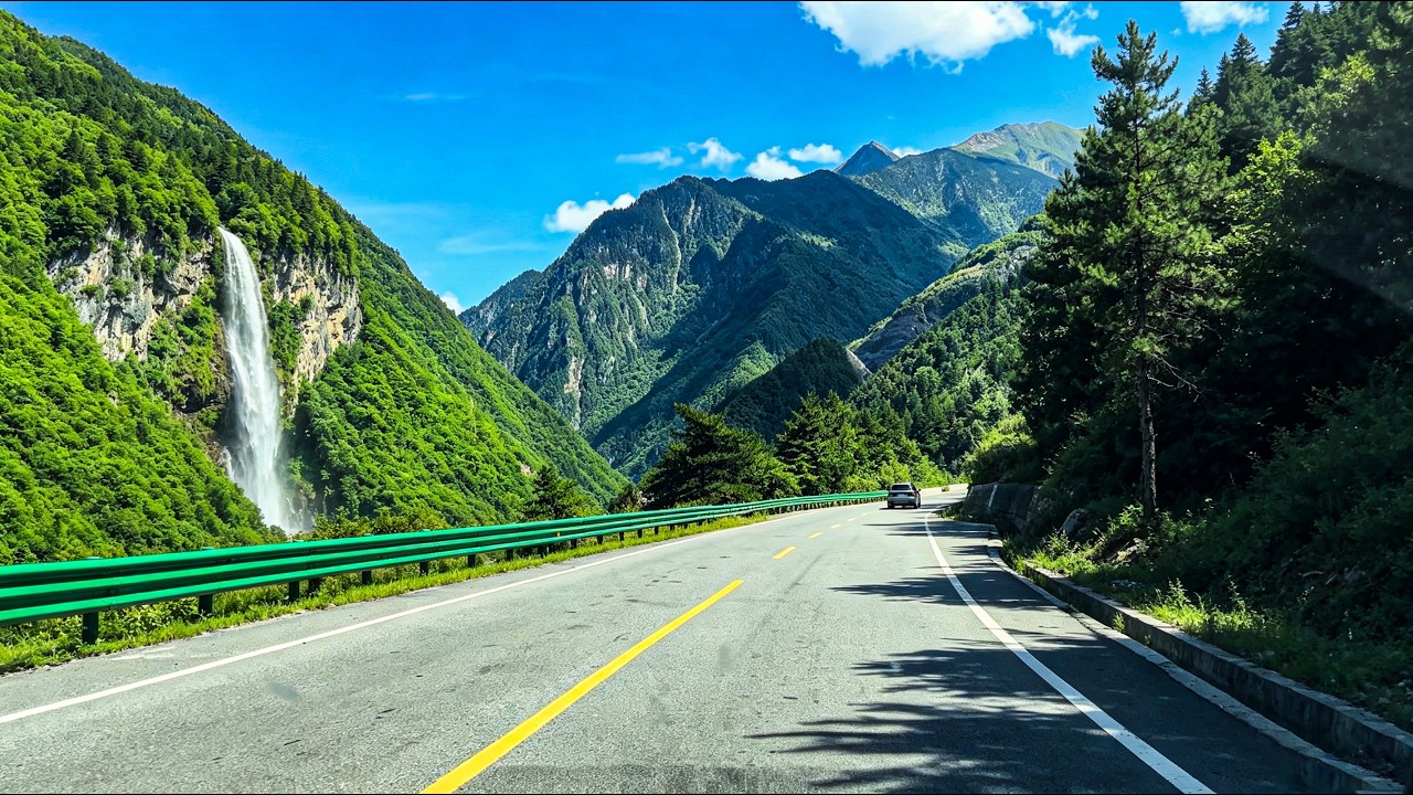 China&rsquo;s Hidden Mountain Highway: Unreal Forest Drive in Sichuan | 4K HDR