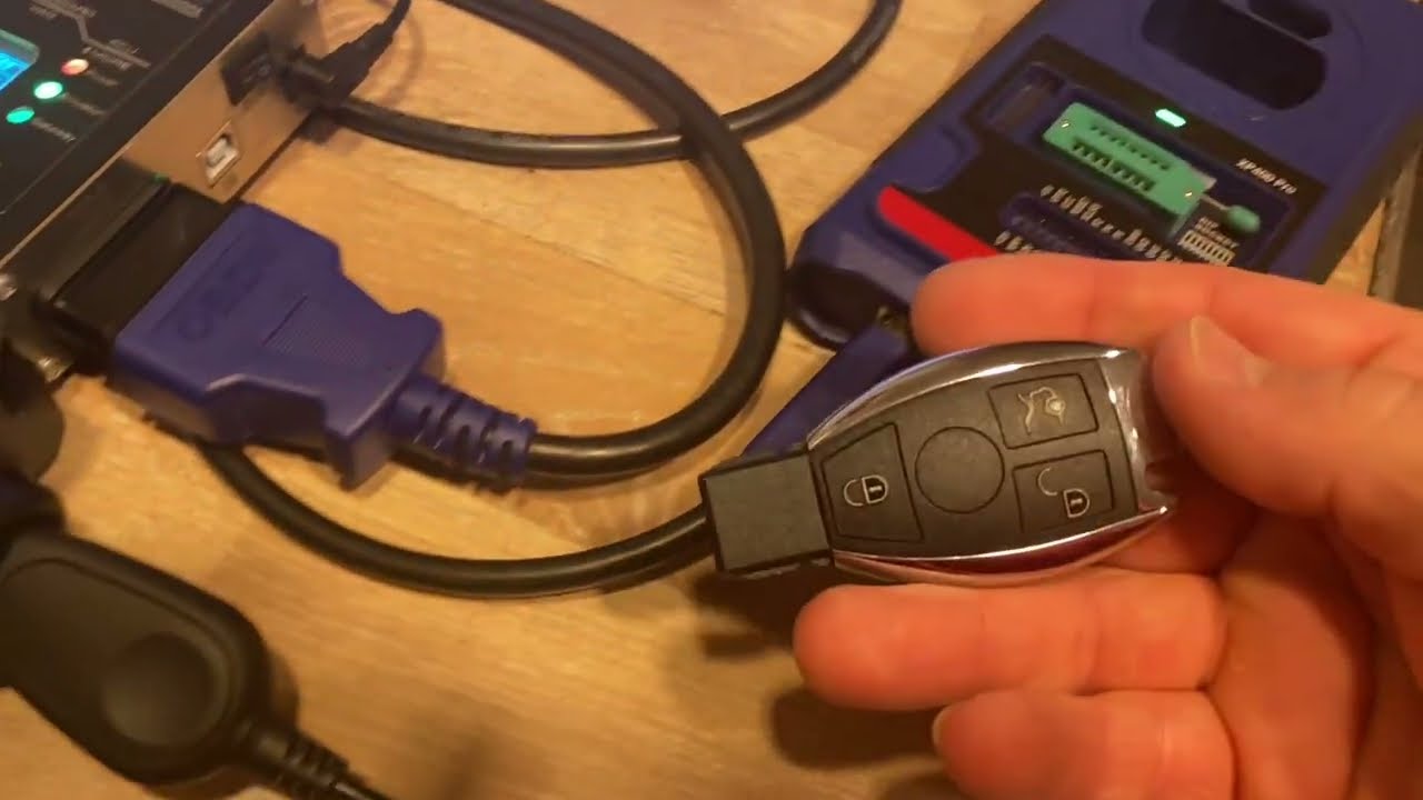 Mercedes E Klasse alle Schlüssel verloren - Mercedes Schlüssel nachmachen Autel W211