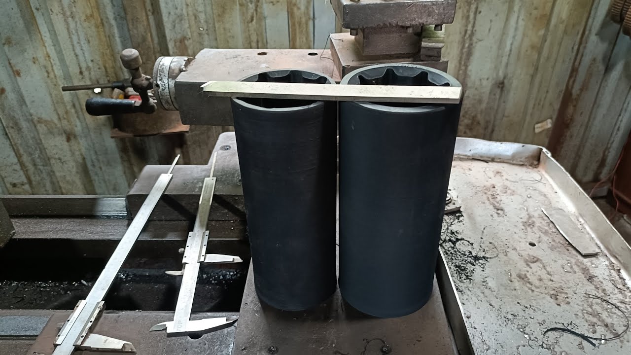 How to turn soft rubber on a lathe? Rubber turning technique is little known.