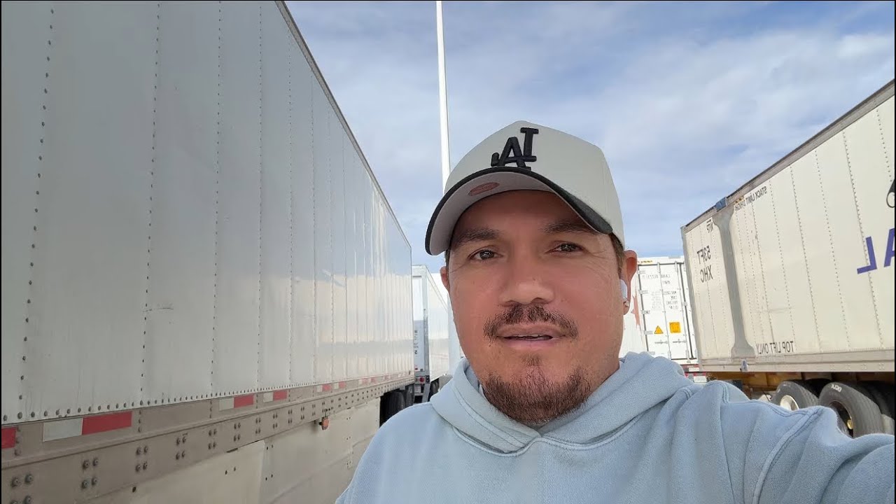 Un vlog de un trailero #fy #viralshort #parati #truck #vlog #fyp #mechanic #viralvideo #video 