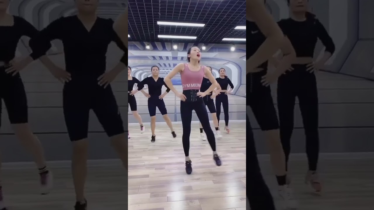 Тренировка для ягодиц/попа #shorts #reels #youtubeshorts #fitness #gym #подпишись #china #yoga