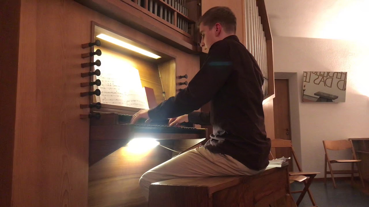 Tatort Titelmelodie auf der Kirchenorgel