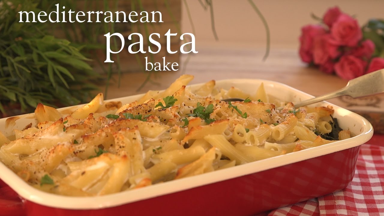 Slimming World mediterranean pasta bake recipe  - 1 Syn per serving