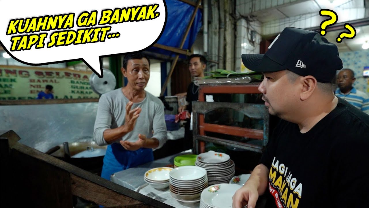 MIE LEGEND DEPAN KUBURAN, SEJAK TAHUN 1982!!