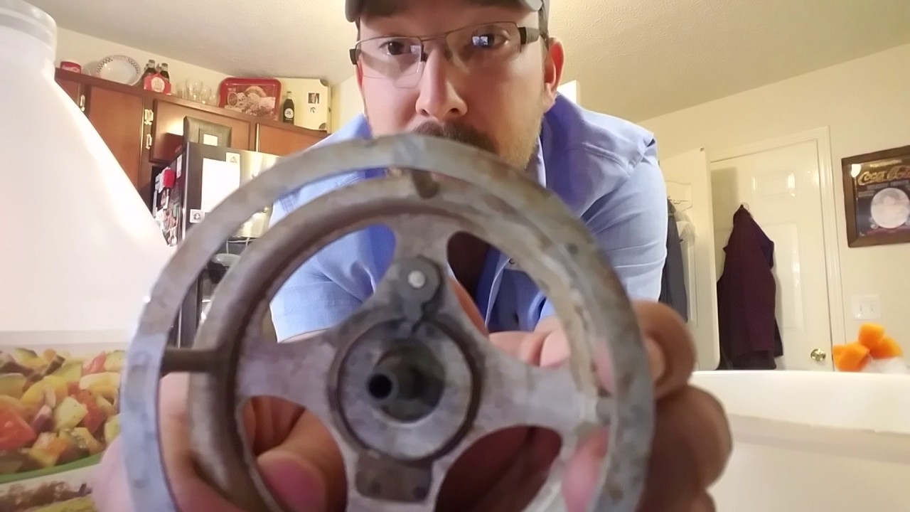 Cleaning a Vintage Fly Reel Part 1