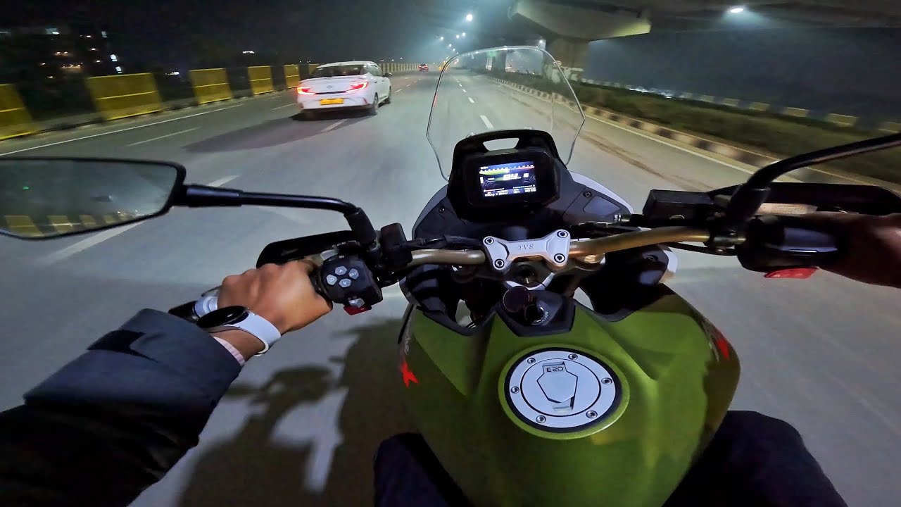 Tvs Apache RTX 300 Night Ride Review: Headlights Test & Performance Ride !! 