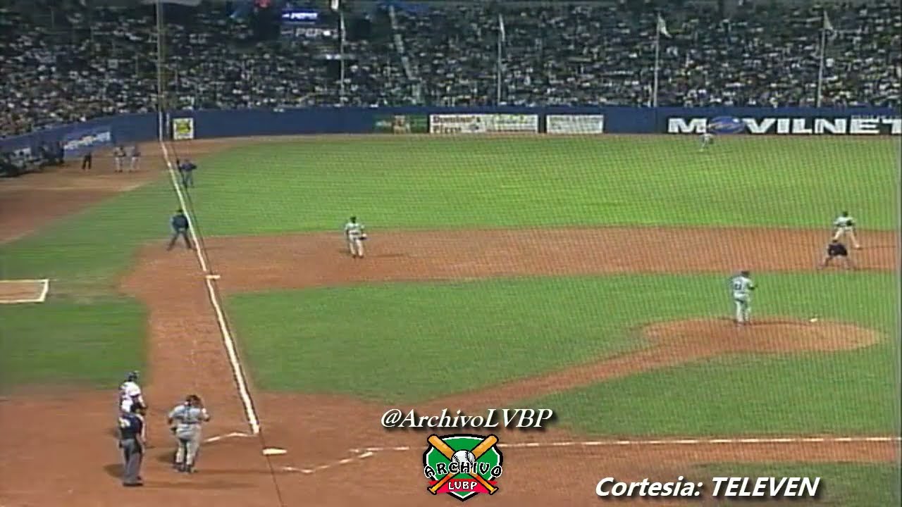 Espectacular Doble Play de RONALD ACUÑA y RAUL CHAVEZ - LVBP 2000-2001 La Guaira vs Magallanes