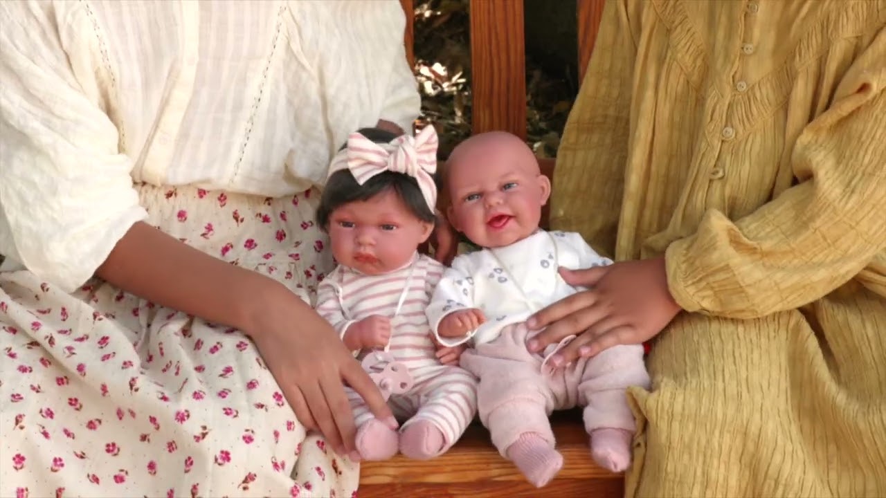 Muñeca Baby Toneta 33cm con Mantita