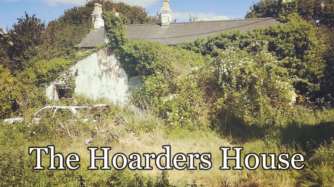 Exploring An Abandoned Hoarders House (Everything left behind) Abandoned Places UK