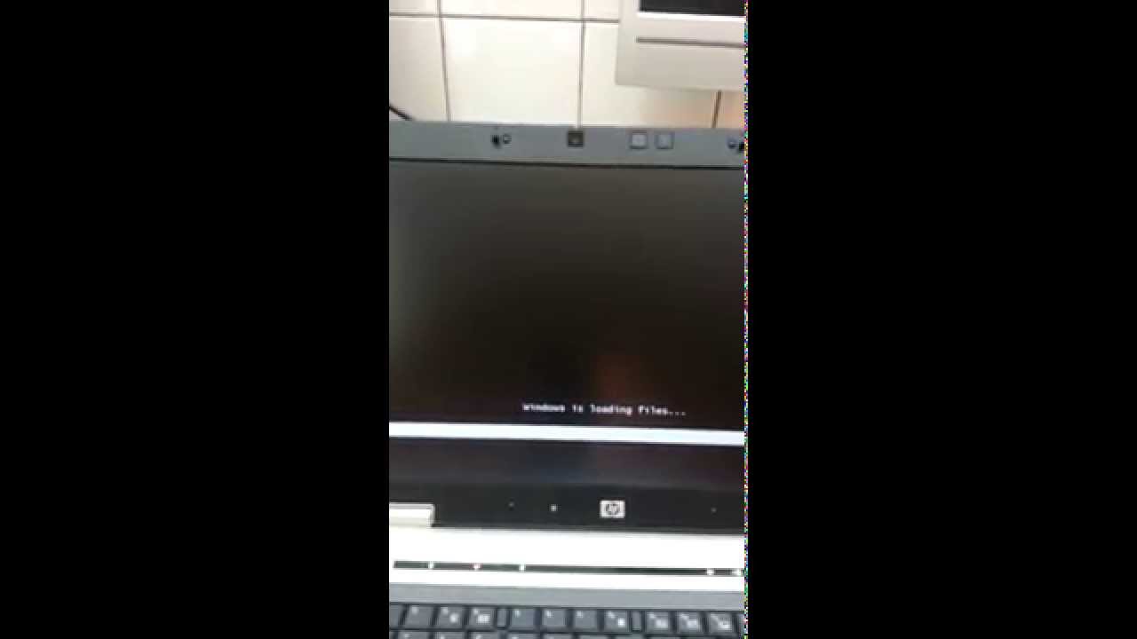 Uk&aacute;zka reinstalace repasovan&eacute;ho poč&iacute;tače HP EliteBook 8530p s Windows 7 Home Premium od ImportPc.cz