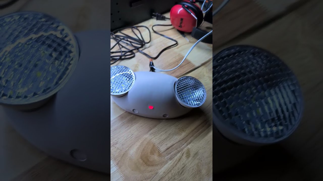 Review of my Amazon Commercial led emergency light 