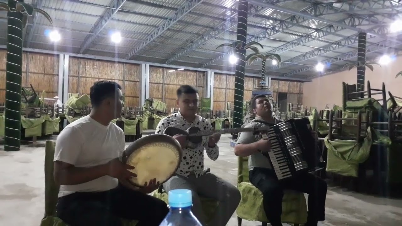 Yangiariq chiqirchi Qodom ota to'yxonasi tug'ilgan kun.