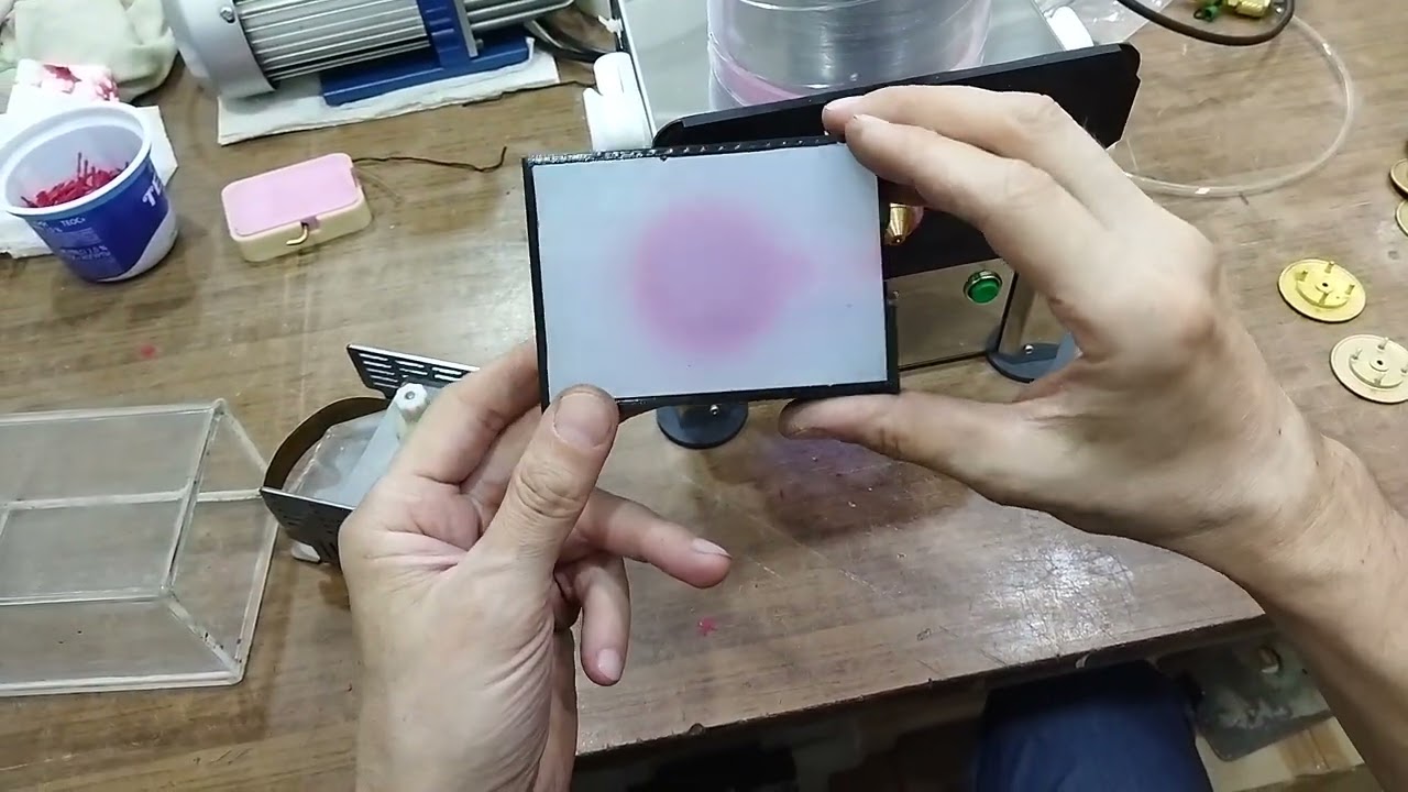 Восковка крышки клапана на вакуумном инжекторе Дипполь.