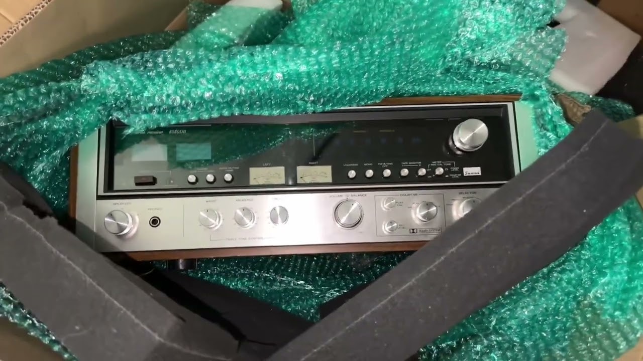 Unboxing my Sansui 8080 Db ( time to upgrade!!!!)