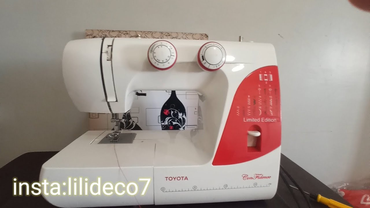 شرح طريقة استعمال و تزيت و تنضيف💪 ماكينة خياطة toyota 🏡