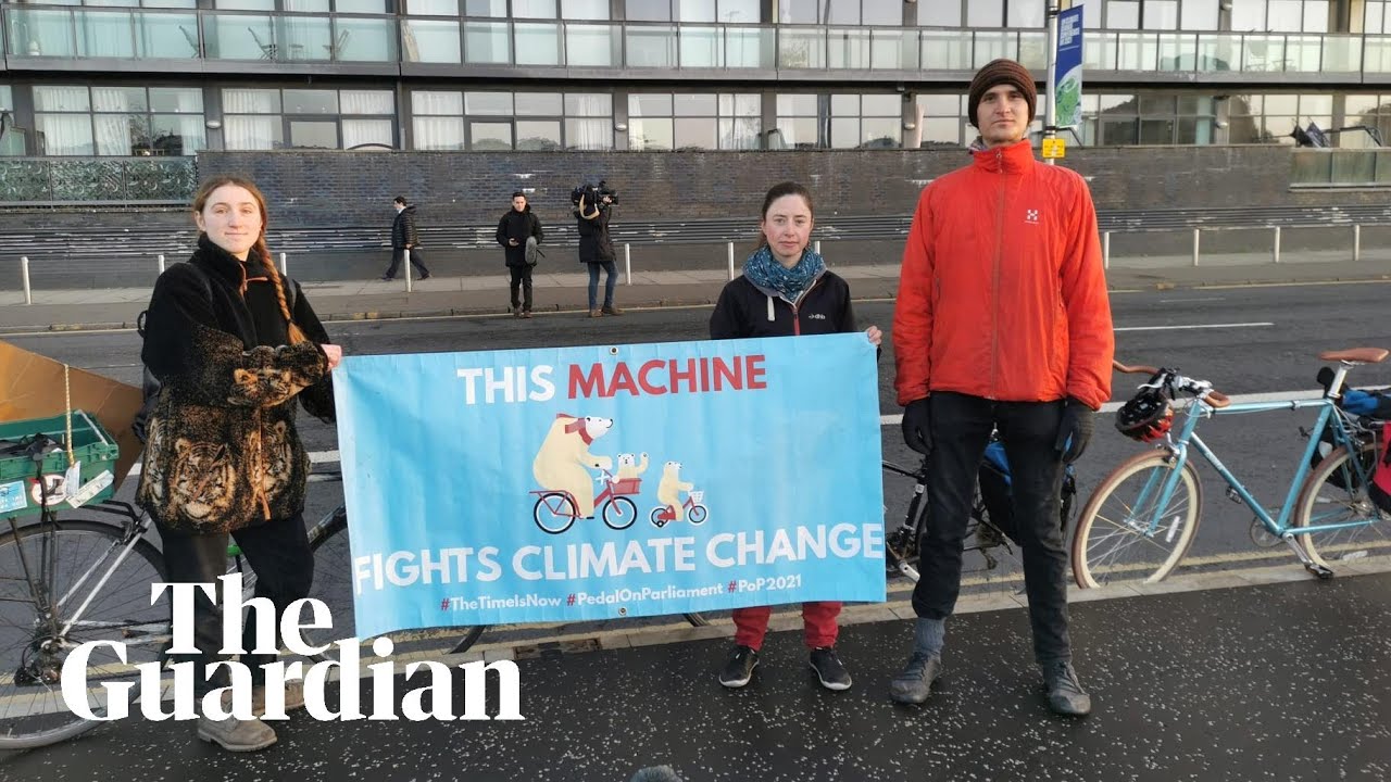 Protests as cycling absent from Cop26 transport day agenda