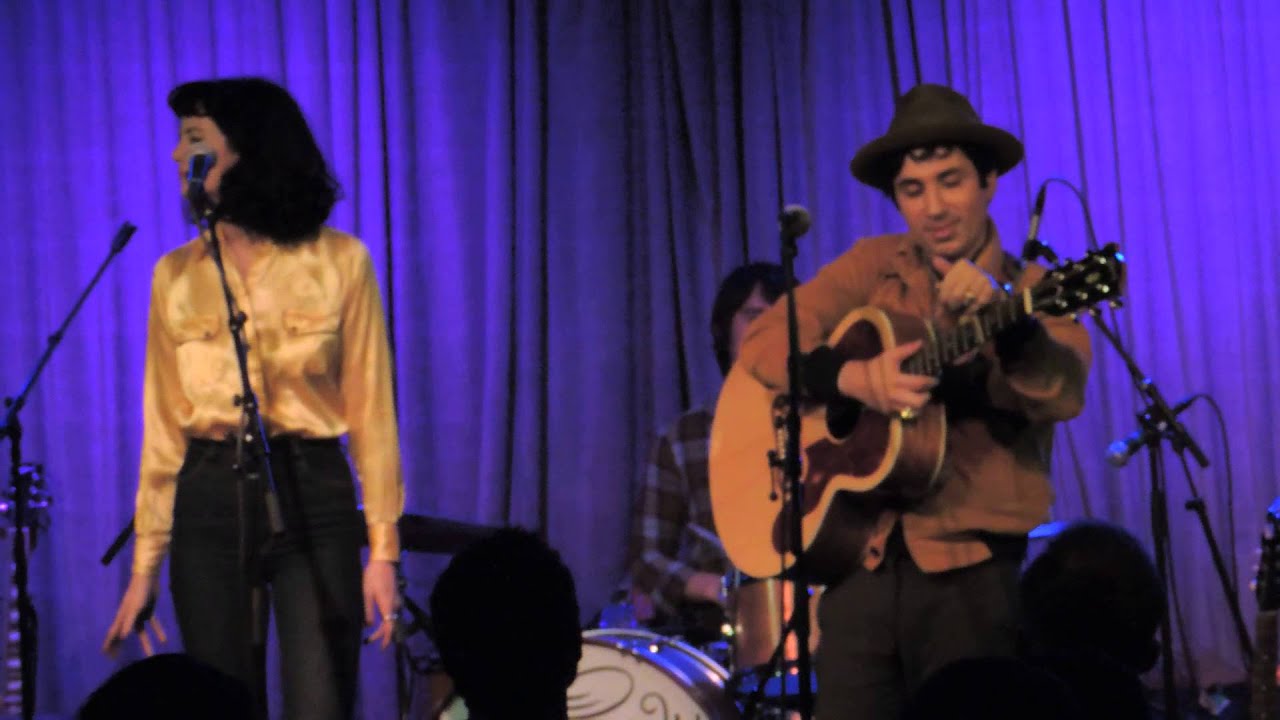 Pete Molinari and Nikki Lane - I Don't Like the Man I Am - I Came Out of The Wilderness
