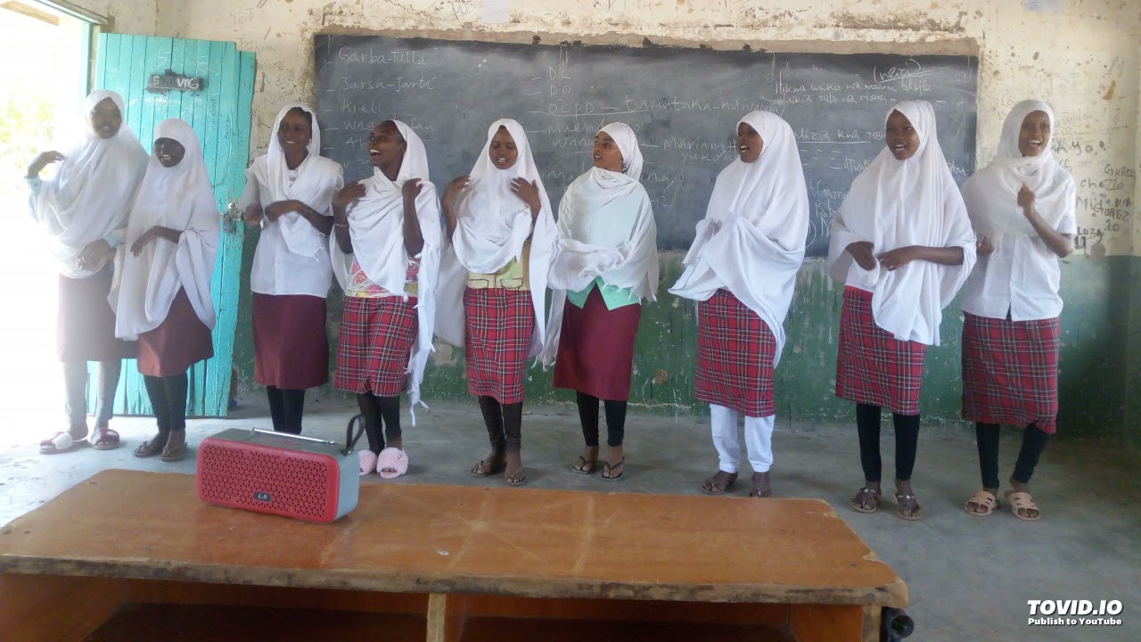 Wa-hariyya tiyya by Maimuna Mohamed Boru Dika
