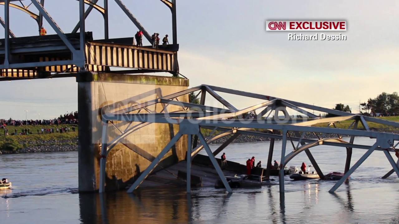 WA: BRIDGE COLLAPSE - RESCUES (CNN EXCLUSIVE)