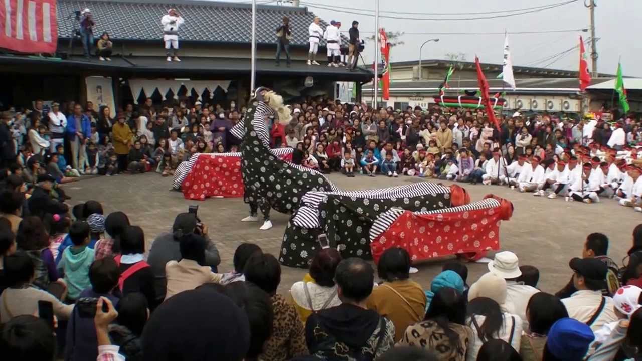 日向大御神社【天翔獅子】