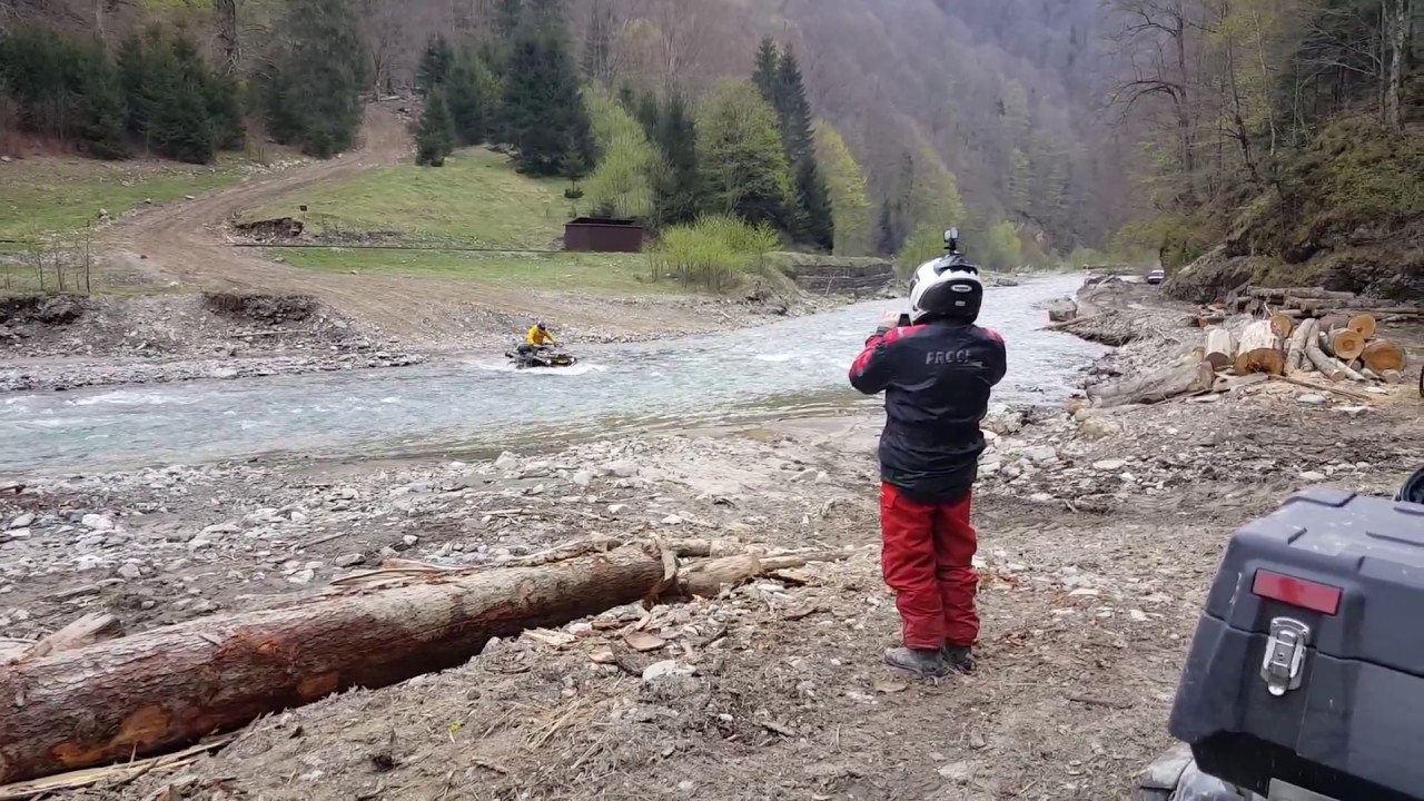 ALLRAD HORN Flussquerung mit Can am Rum&auml;nien