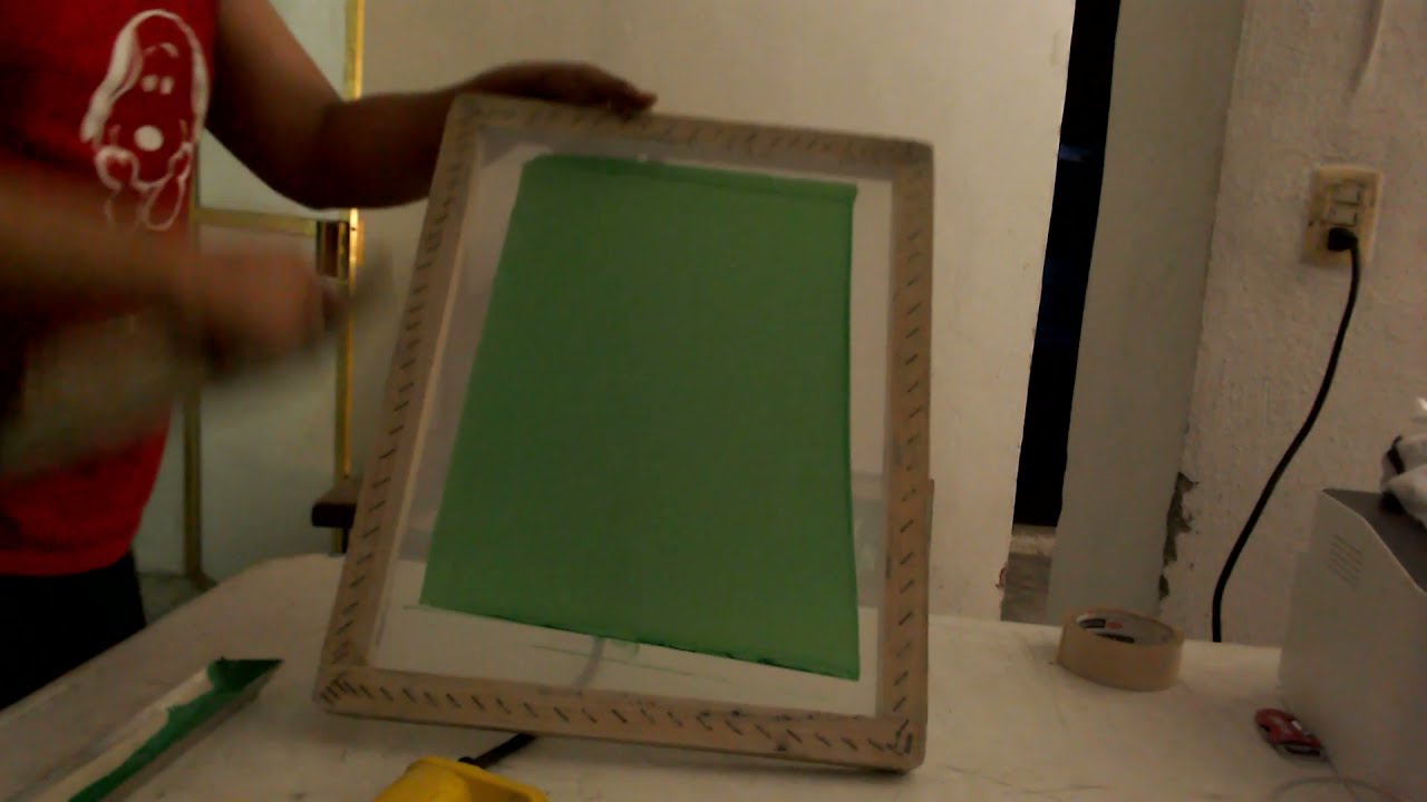 Tutorial Serigrafía: Como emulsionar una malla de serigrafía