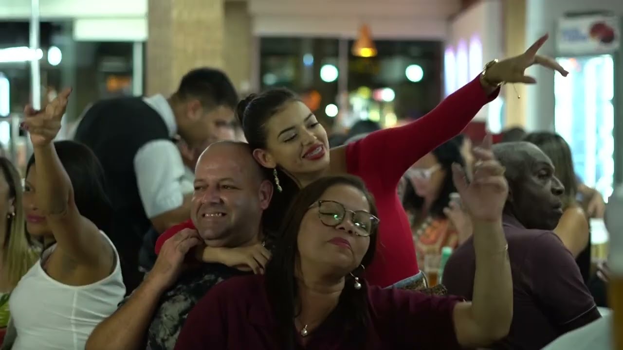 TELEFONA / DIN DIN / NUNCA MAIS VOU ESQUECER / QUE RAIVA - BETO CORREA