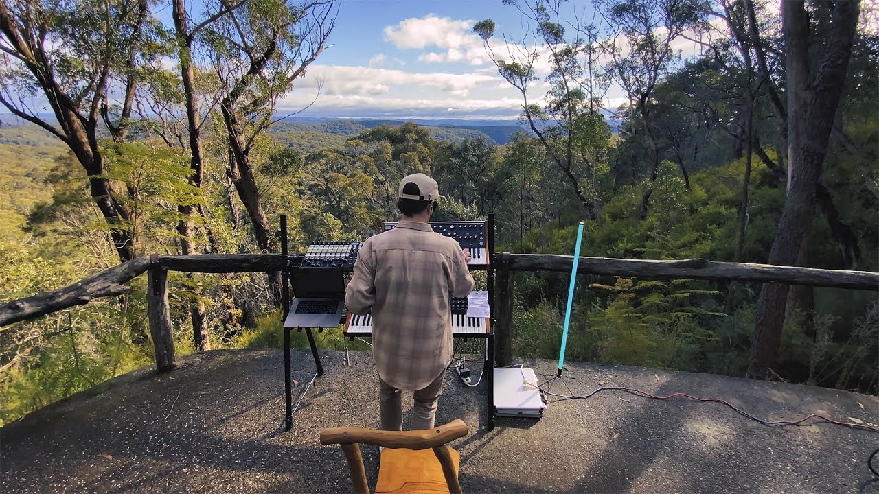 Little Foot Live Beyond The Caves, NSW Australia