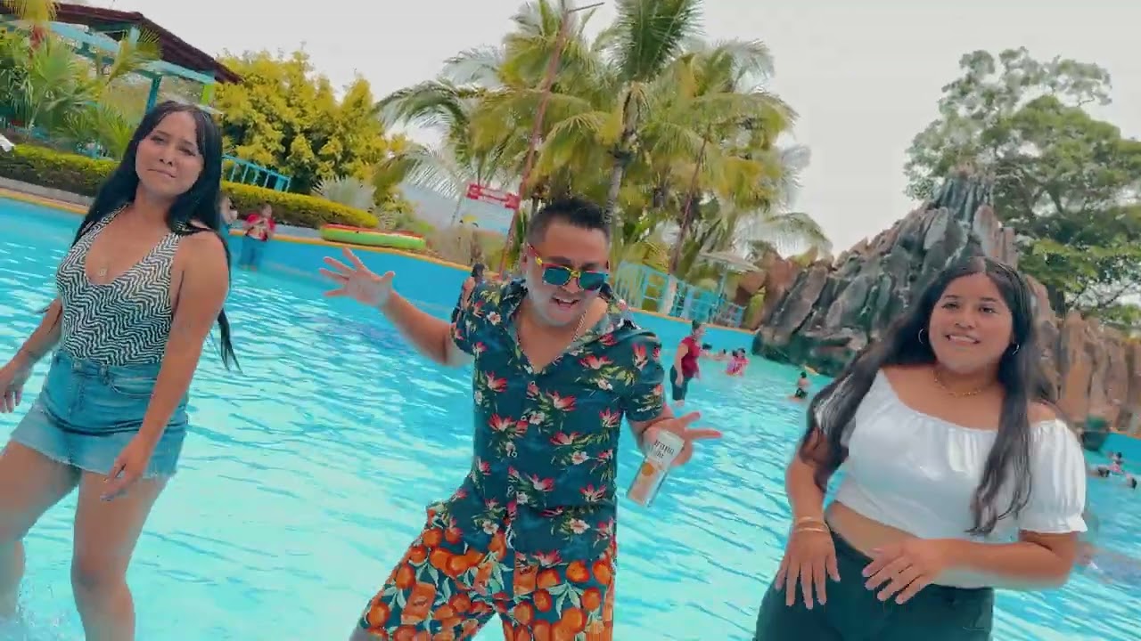 PUNTO DEBIL ❗❗ ESTRENO 2025 - LA TRADICIONAL BANDA DEL PUEBLO