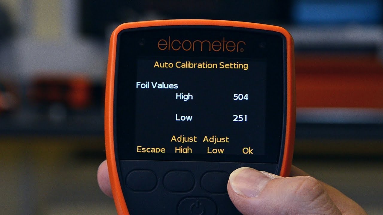 Использование функции автоматической калибровки толщиномера покрытий Elcometer 456