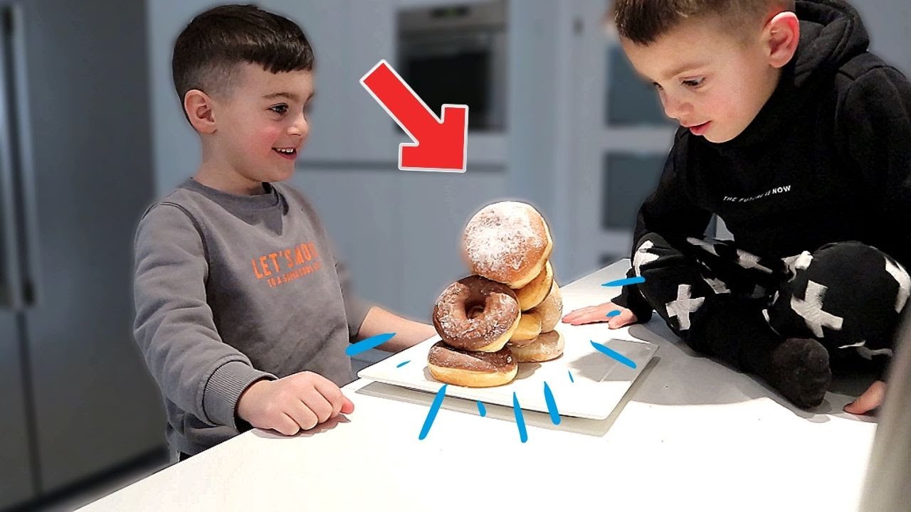 VERBORGEN CAMERA: ZE MOCHTEN DE DONUTS NIET AANRAKEN! | #382