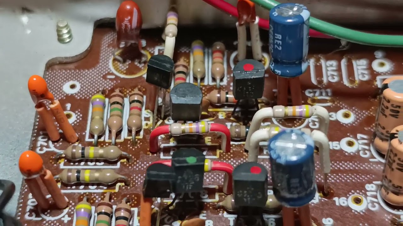 Ruido en amplificador Sansui AU-9500 transistor 2SC-1313