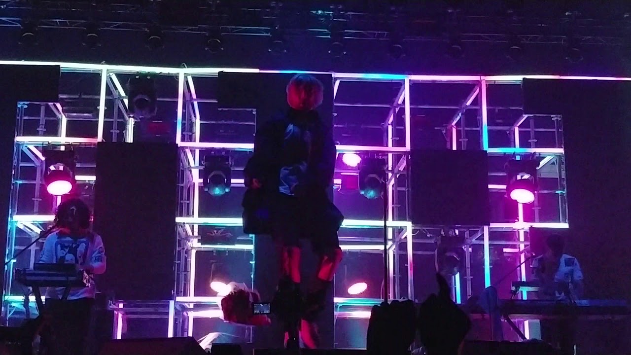 Иван Дорн - Стыцамен (Live @ Adrenaline Stadium Moscow 23.11.2018)