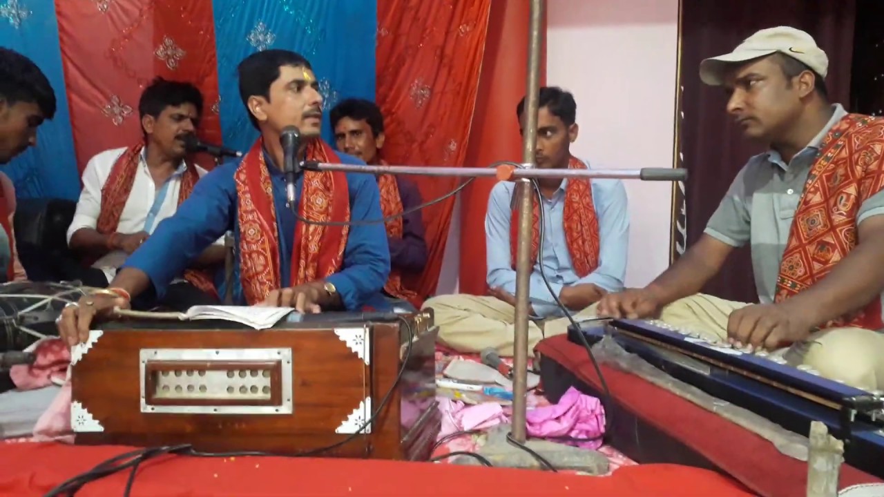 हनुमान आराधना चुनु मिश्रा-9576218593 का प्रोग्राम लौरिया मे देखे 🙏🏻सब्सक्राइब करे ❣जय भोजपुरी 🙏🏻⛳
