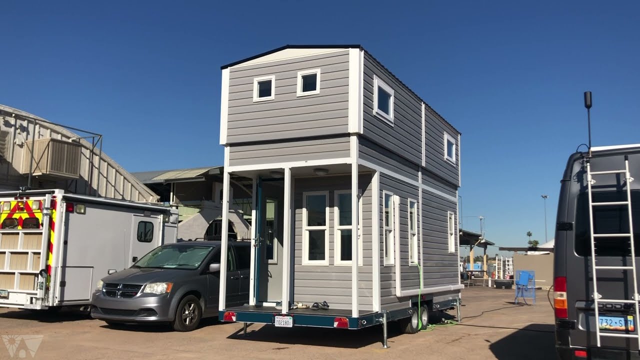 Lifting Roof - Outside - REAL TIME
