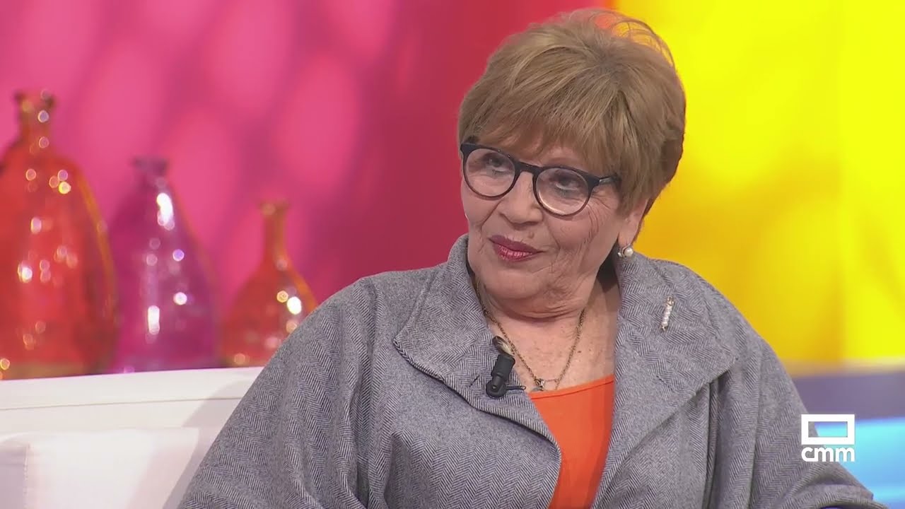 María: 'Me ha costado mucho salir a la calle' | En Compañía