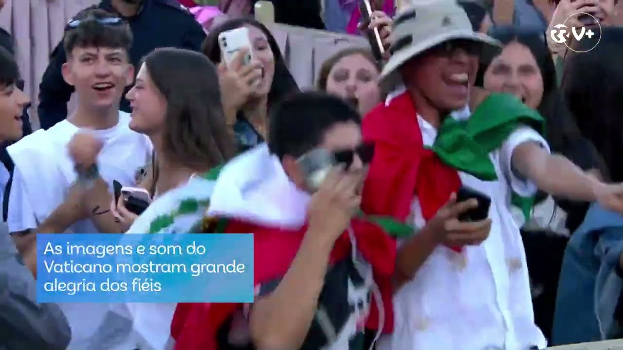 Temos novo Papa. Veja o momento em que saiu fumo branco no Vaticano