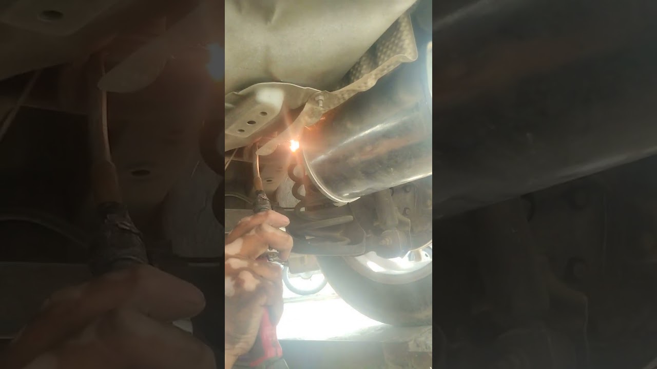 new silencer fitting Toyota vetzy Jani silencer repair centre mozang Lahore
