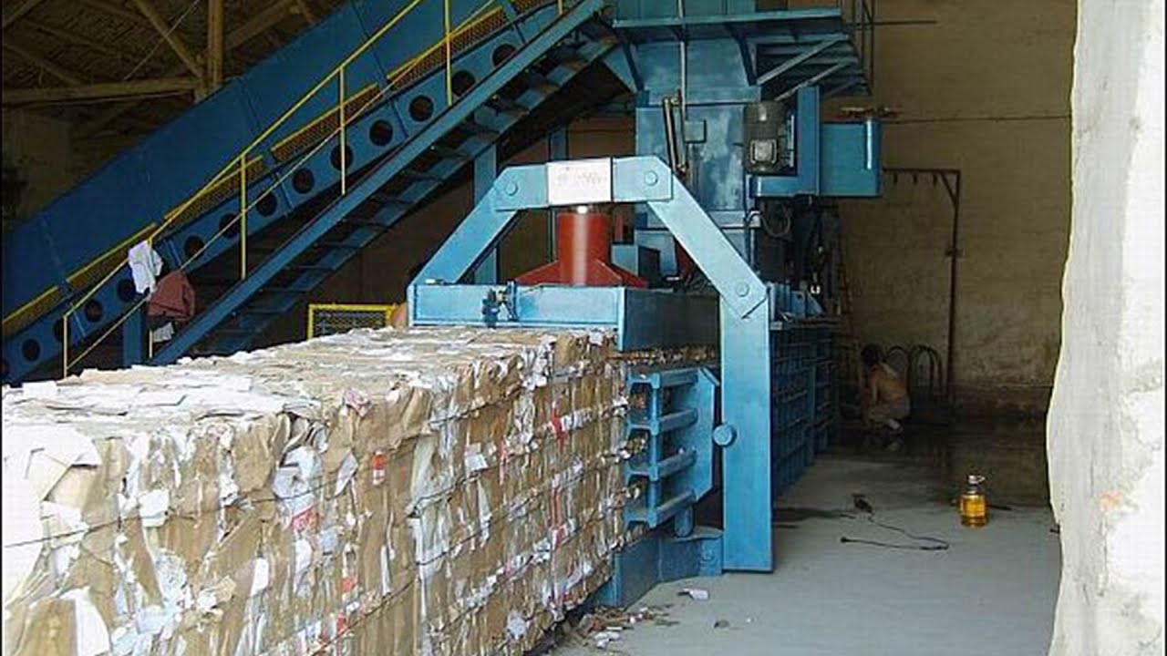 How To Tie Cardboard Bale